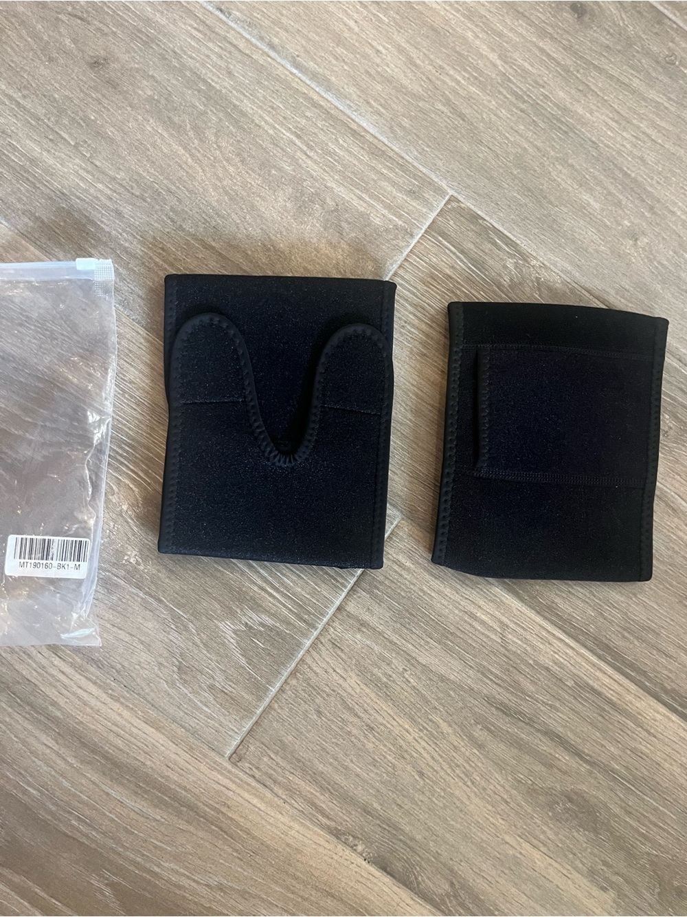 Black Universal Neoprene thigh and groin compression wrap